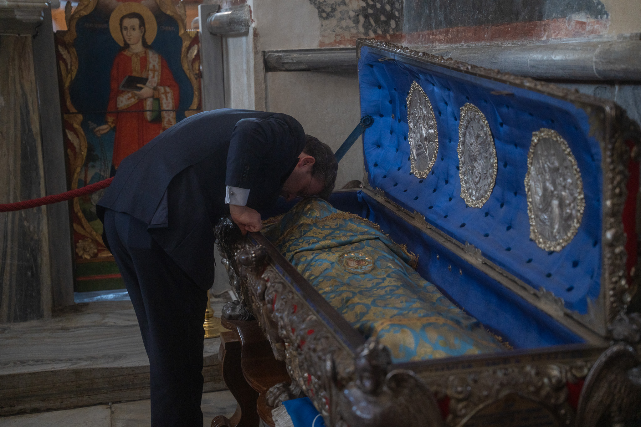 (FOTO) SELAKOVIĆ: Za manastir Studenicu obezbeđeno 11,7 miliona dinara, počinje rekonstrukcija starog konaka